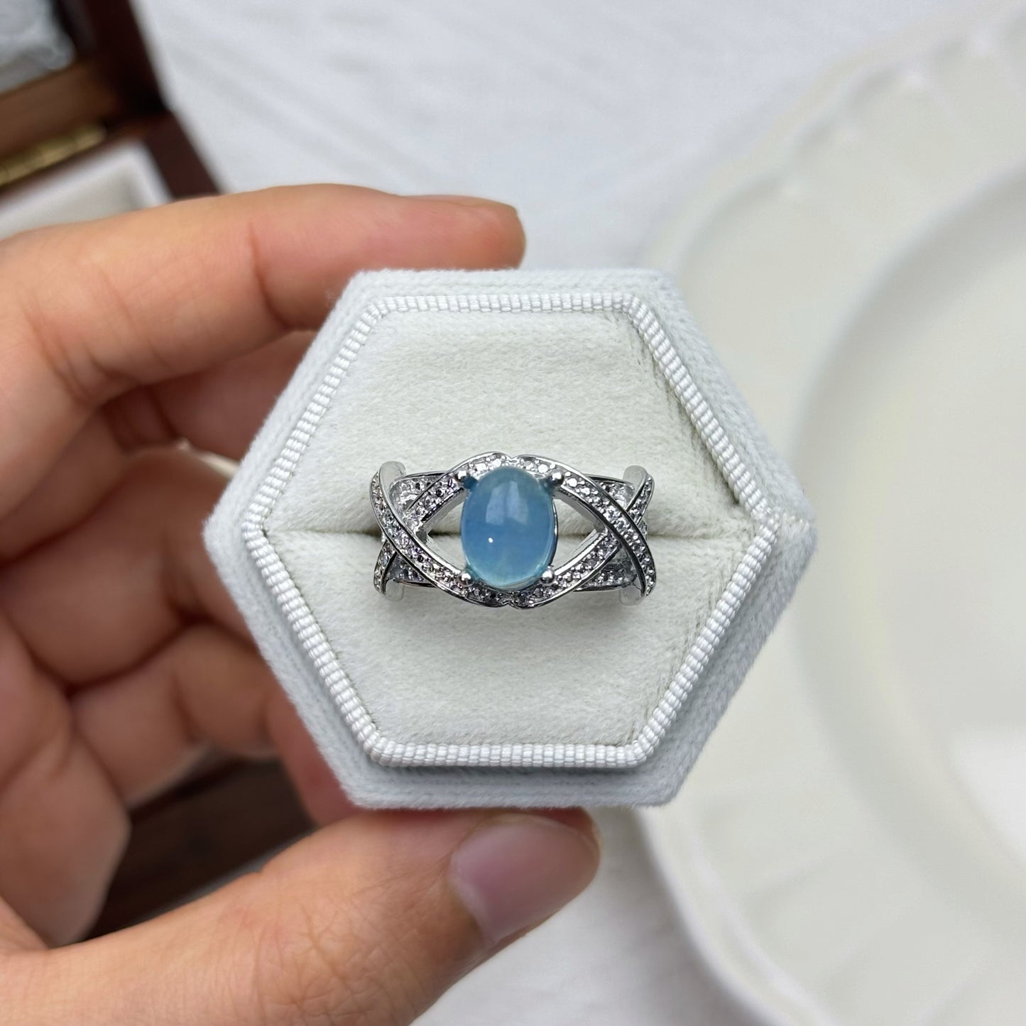 Elegant Aquamarine Ring with Crystal Accents