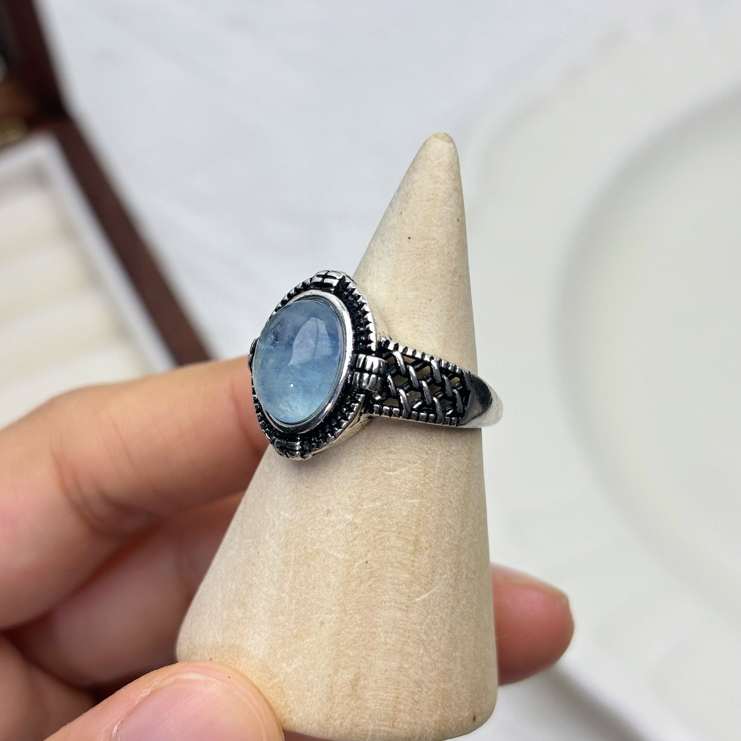Vintage Retro Boho Oval Aquamarine Ring