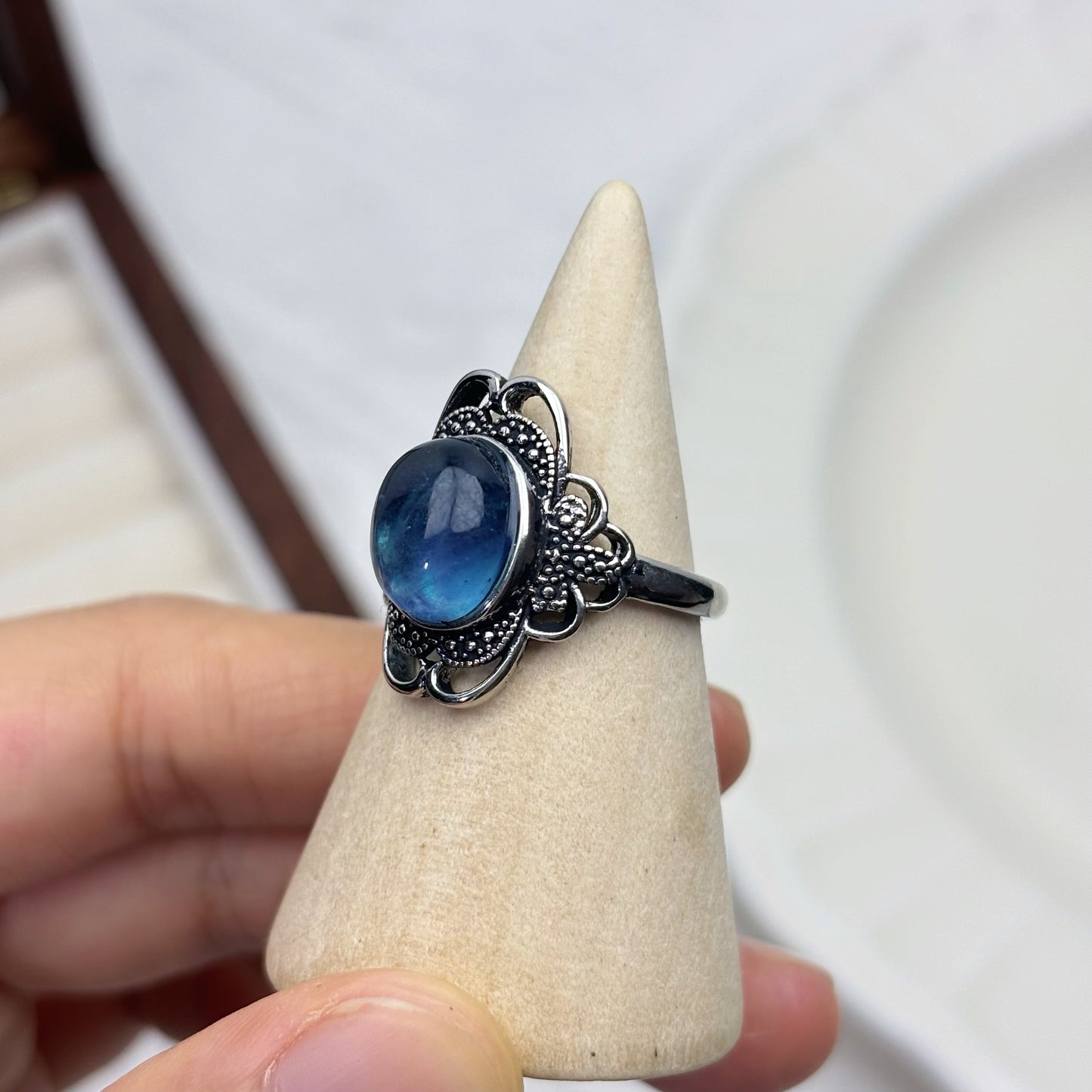 Retro Vintage Lace Aquamarine Ring