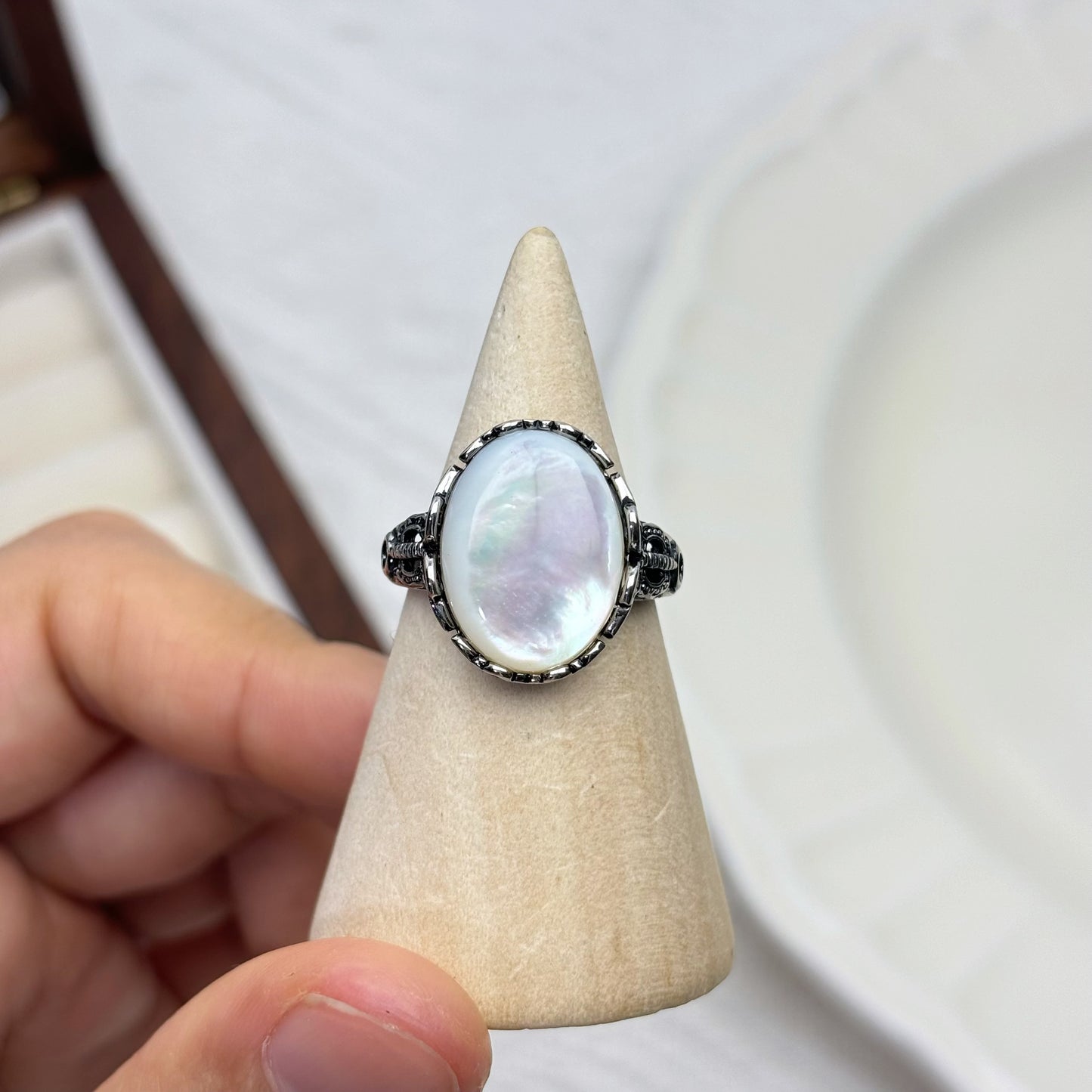 Vintage Mother of Pearl Ring
