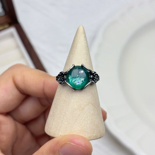 Vintage-Inspired Green Apatite Ring