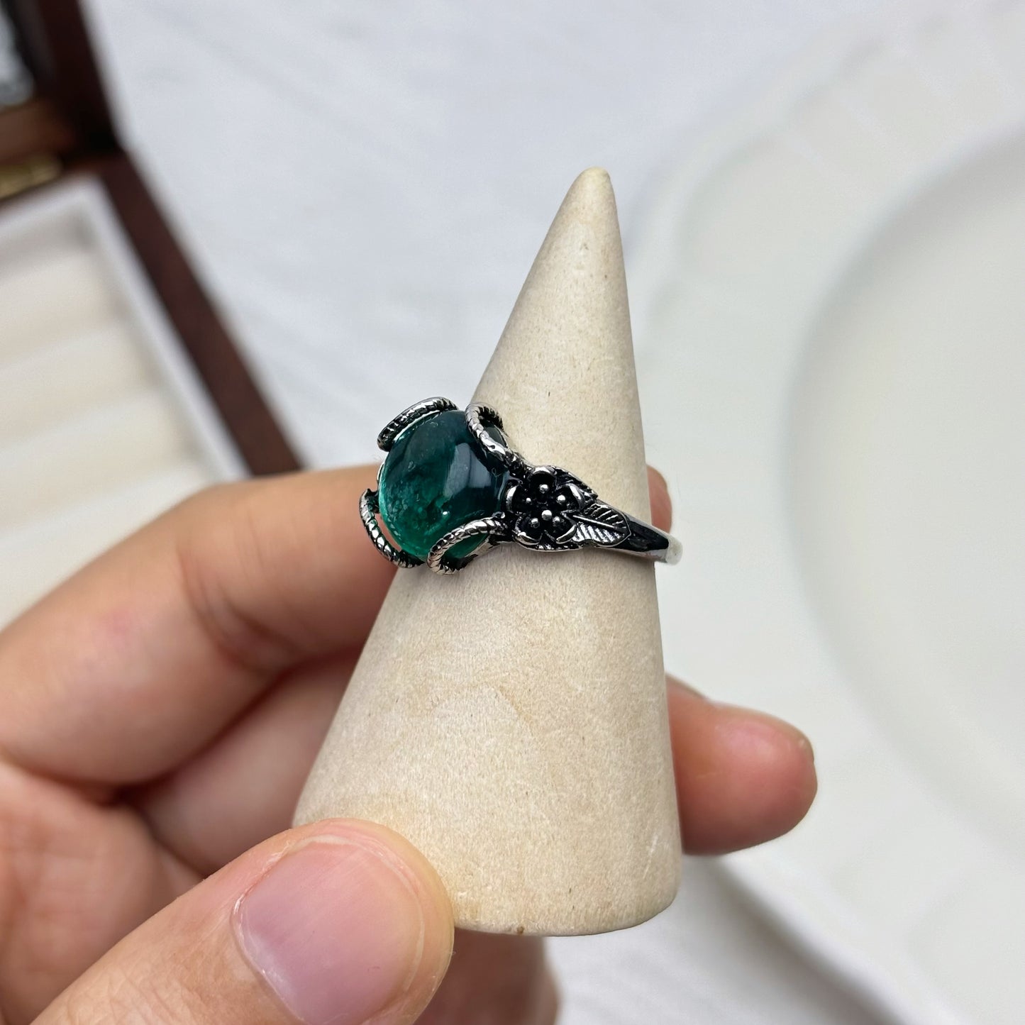 Vintage-Inspired Green Apatite Ring
