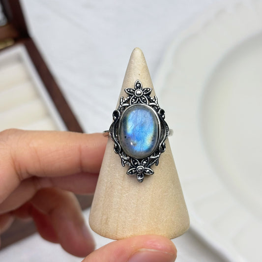 Retro Plated Floral Labradorite Ring